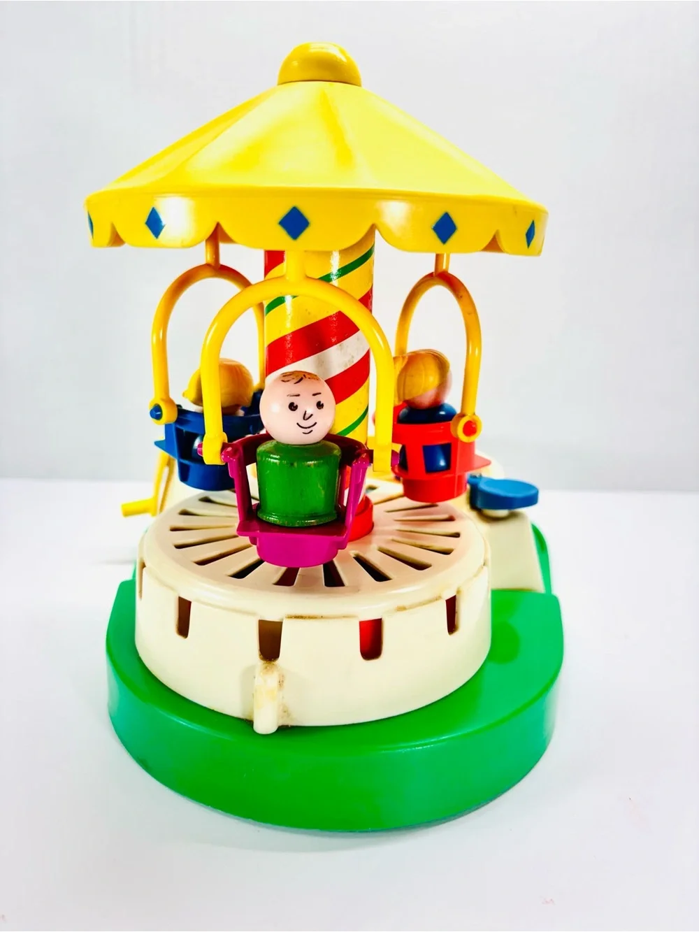 Fisher Price Little People Change-A-Tune Carousel 170 Record Player Vintage 1981